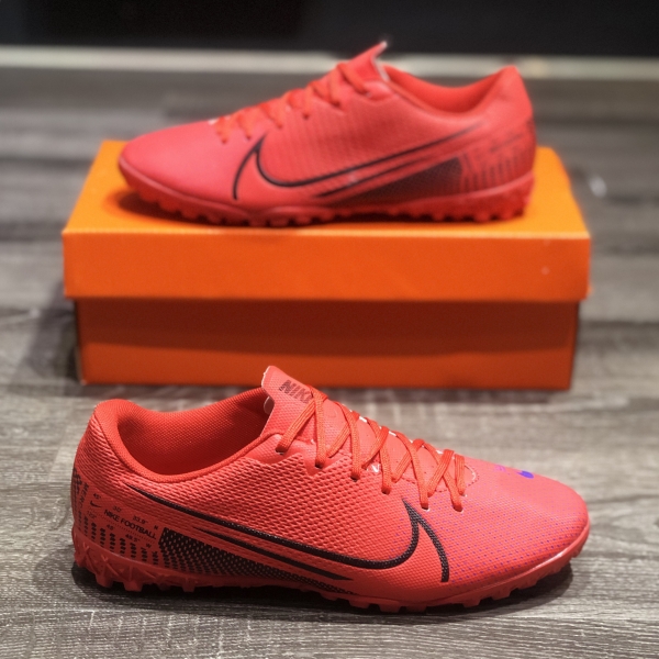 giay-bong-da-nike-mercurial-13-academy-do-vach-den-v2-tf