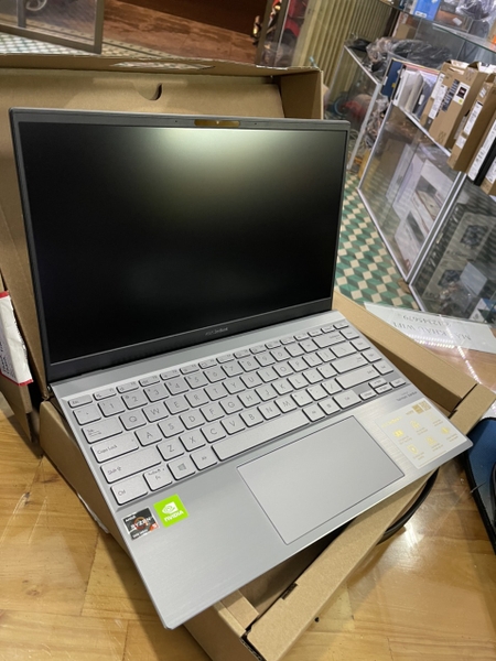 Asus Zenbook Q408UG (Amd Ryzen 5-5500U, Ram 8GB, Ssd 256GB, 14.0