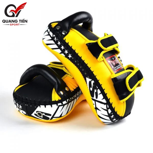 ĐÍCH ĐÁ TWINS KICK PADS KPL10 – BLACK GOLD (ĐEN VÀNG)