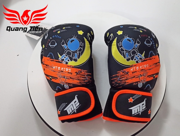 Găng tay boxing mini màu đen MTB trẻ em 6oz 6.0 new cá tính new 2025