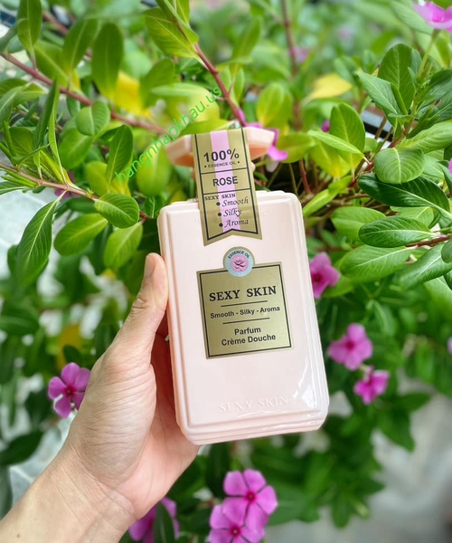 Sữa tắm Sexy Skin Essence Oil Rose (600ml) - MADE IN FRANCE.