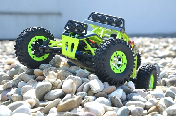 xe mô hình đồ chơi điều khiển wltoys