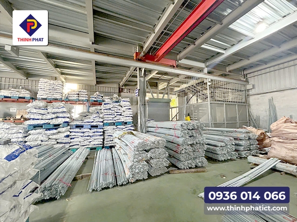 ty ren sẵn số lượng lớn tại Thịnh Phát 