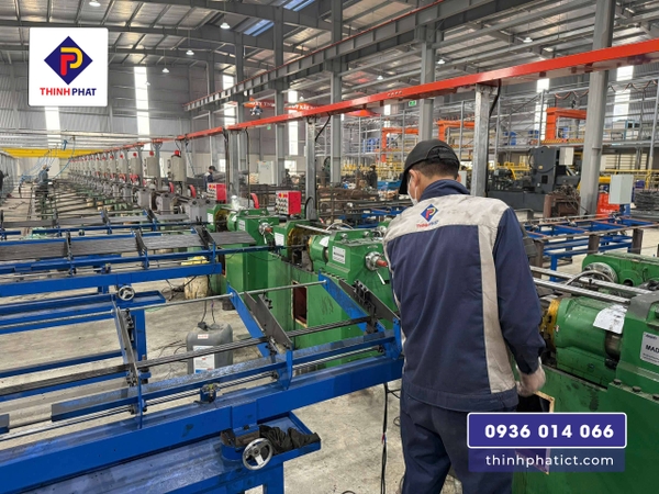 nhà máy sản xuất ty ren công nghệ cao tại Thịnh Phát 