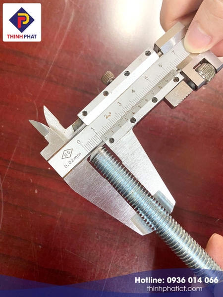 Cách đo đường kính ty ren bằng thước kẹp