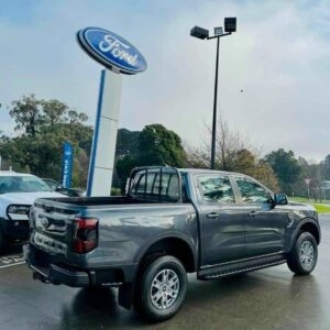 Ford Ranger XLS 2.0L 4x4 AT (2 cầu, số tự động)
