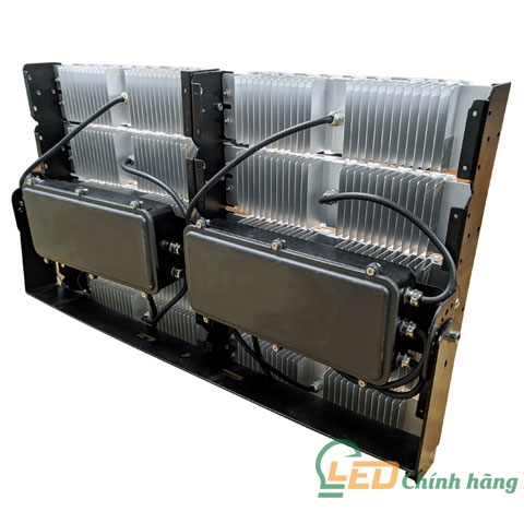 Đèn Pha LED Module 500W Zeus - Chip LED Philips. Giá Rẻ