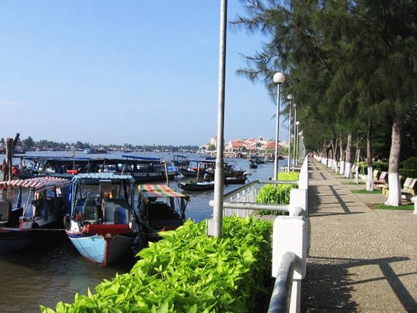 tour du lịch miền tây 2 ngày 1 đêm ben-ninh-kieu