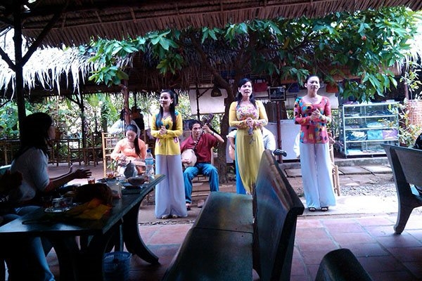 tour du lịch miền tây 2 ngày 1 đêm don-ca-tai-tu