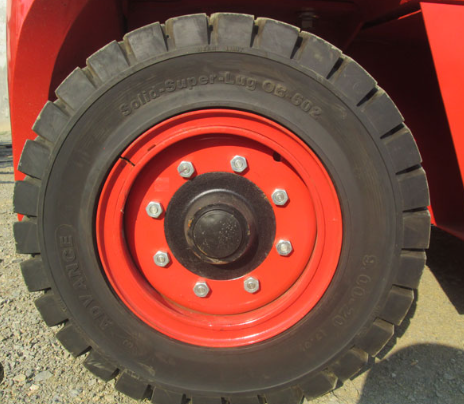 Làm sao nhận biết lốp xe nâng đã đến lúc cần thay?