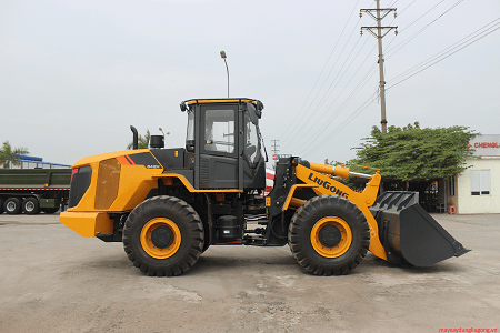 Liugong cho ra đời máy xúc lật mới model CLG842H cải tiến thay thế máy xúc lật ZL40B