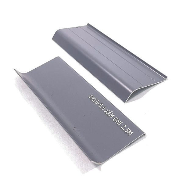 Len tường nhôm cao 60 màu xám ghi