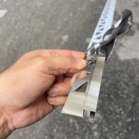 Nẹp inox chênh cote (nẹp chênh cốt)