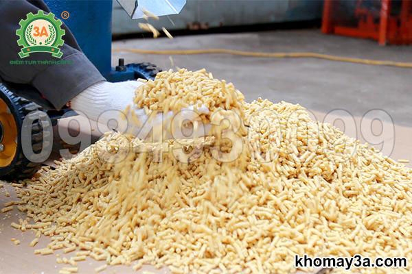Lợi Ích Của Máy Ép Cám Viên Trong Chăn Nuôi Gia Súc
