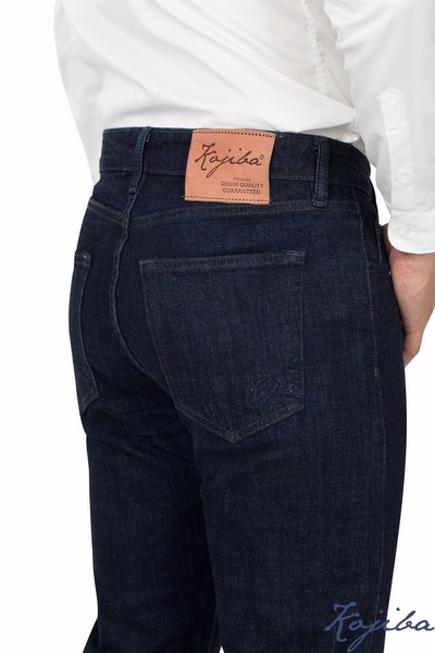 Cách mặc quần jeans nam đẹp nhất