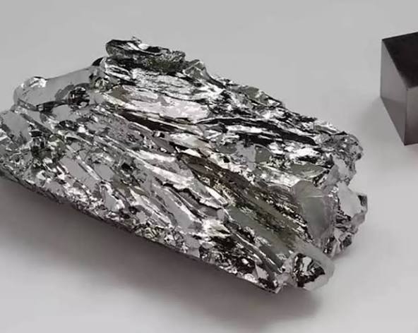 Wolfram / Tungsten/ Vonfram kim loại