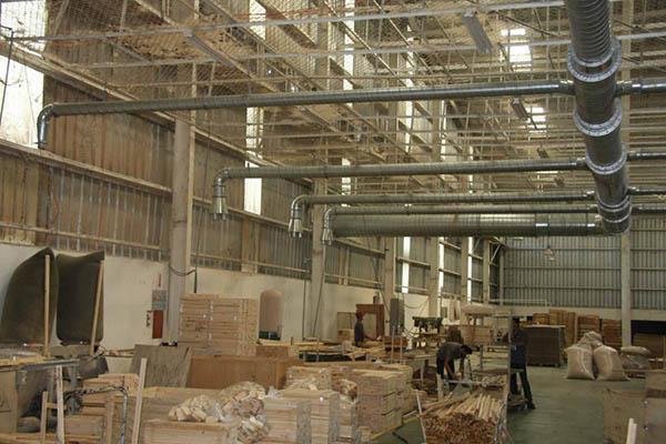 Hệ thống hút bụi gỗ, hệ thống không thể thiếu trong sản xuất gỗ.