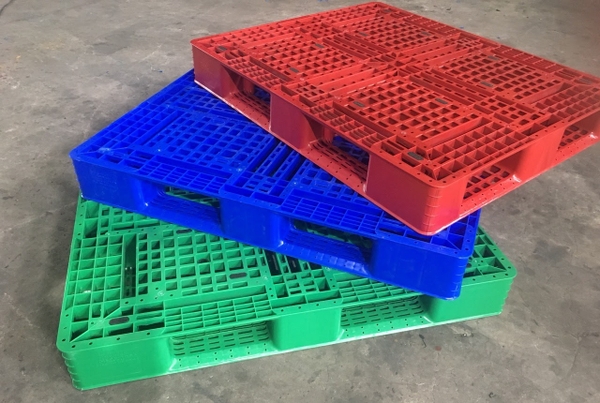 Các loại pallet nhựa