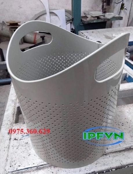 Các Ứng Dụng Của Rổ Nhựa PP Trong Ngành Công Nghiệp Sản Xuất Điện Tử