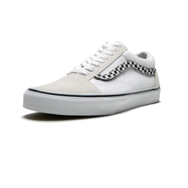 sidestripe v old skool