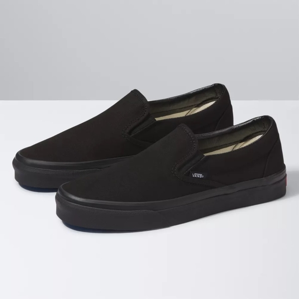 vans slip on full black