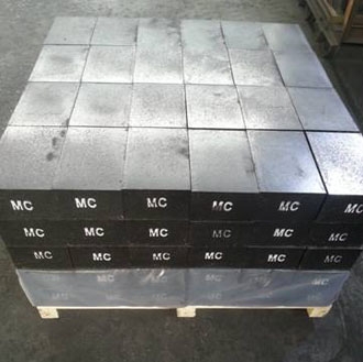 MgO-C Bricks