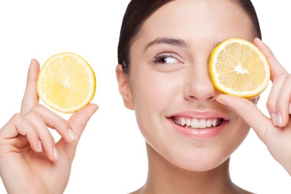 Giàu vitamin nuôi dưỡng và tái cân bằng lượng dầu trên da