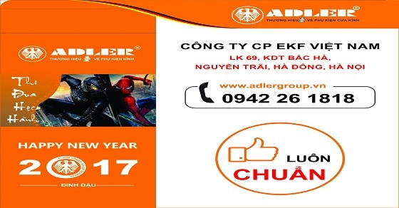 TRẺ EM THÍCH THÚ VỚI BAO LÌ XÌ SIÊU NHÂN NHỆN CỦA BẢN LỀ SÀN ADLER