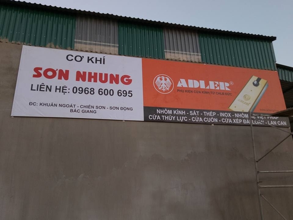 Nhôm kính Sơn Nhung luôn song hành cùng phụ kiện kính Adler