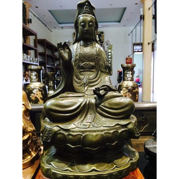 Tượng Phật Bà Quan Âm bằng đồng đỏ làm màu cao 38cm