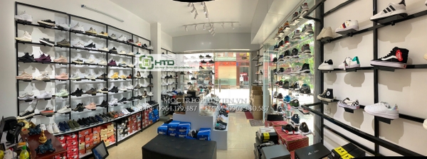 Địa chỉ cung cấp giá kệ trưng bày giày dép tại Hà Nội