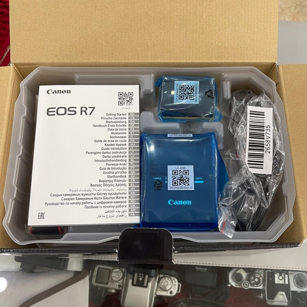 Canon EOS R7 (New)