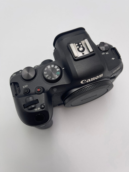 Canon EOS R6