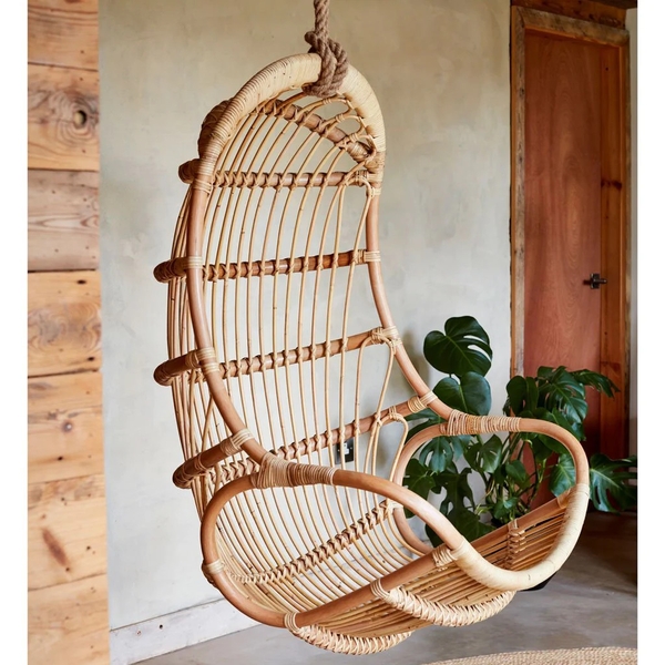 RATTAN HANGING CHAIR