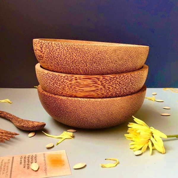 COCONUT WOODEN BOWL