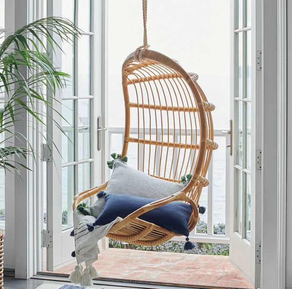 RATTAN HANGING CHAIR