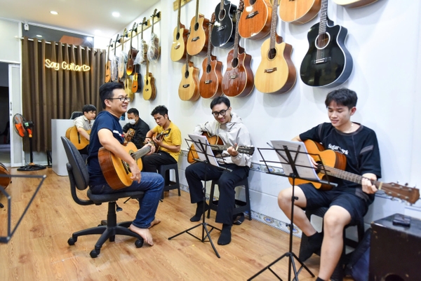 CÁCH CHỌN TONE TRÊN ĐÀN GUITAR | BÍ QUYẾT CHỌN TONE CHO BÀI HÁT | SAY GUITAR TPHCM