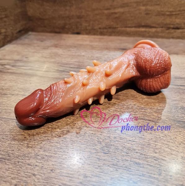 cu-gia-gan-tuong-co-gai-rung-thụt-suoi-am-dieu-khien-tu-xa-4