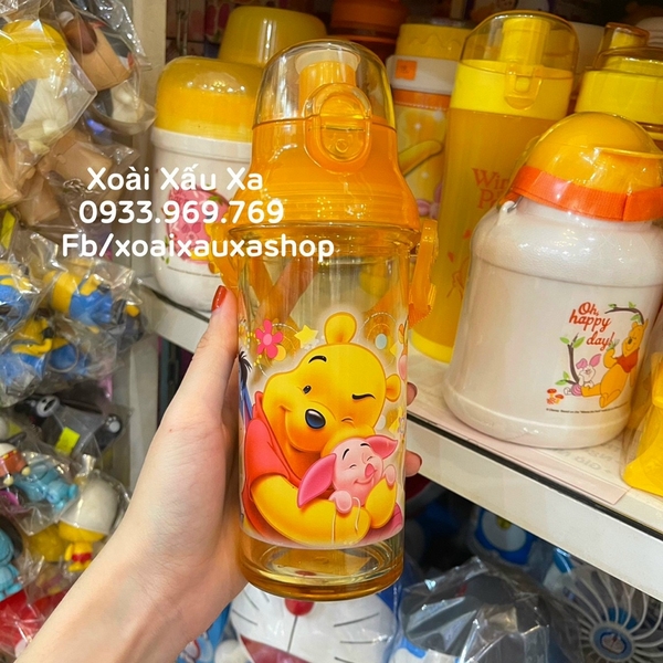 Bình nước nhựa gấu pooh dây đeo