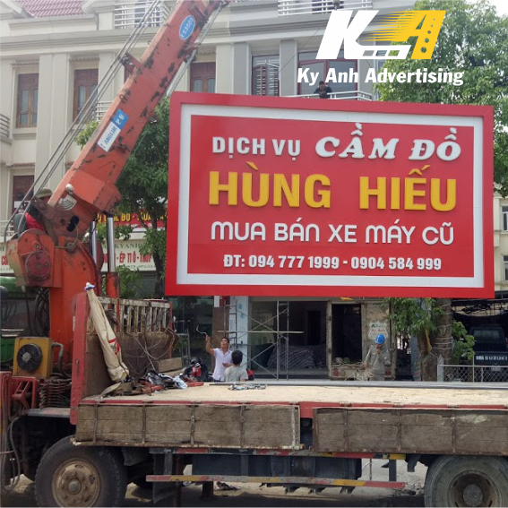 MẶT DỰNG CỬA HÀNG 04