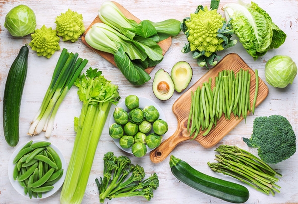 NHỮNG ĐIỀU CÓ THỂ BẠN CHƯA BIẾT VỀ RAU LÁ XANH ? NHỮNG ĐIỀU CÓ THỂ BẠN CHƯA BIẾT VỀ RAU LÁ XANH ?