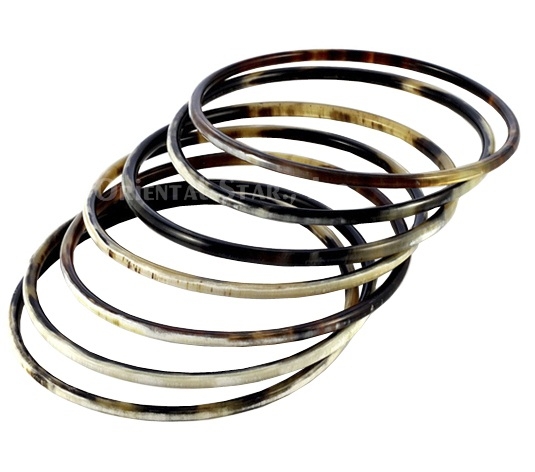 Set of 7 horn bangle bracelet