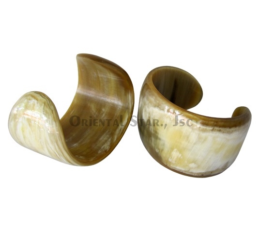 Natural horn cuff bracelet