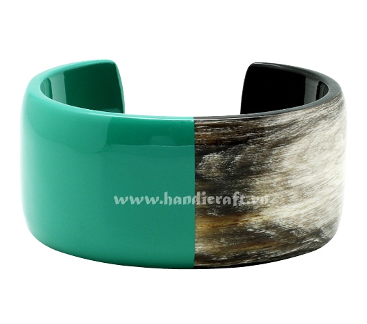 Horn & lacquer cuff bracelet