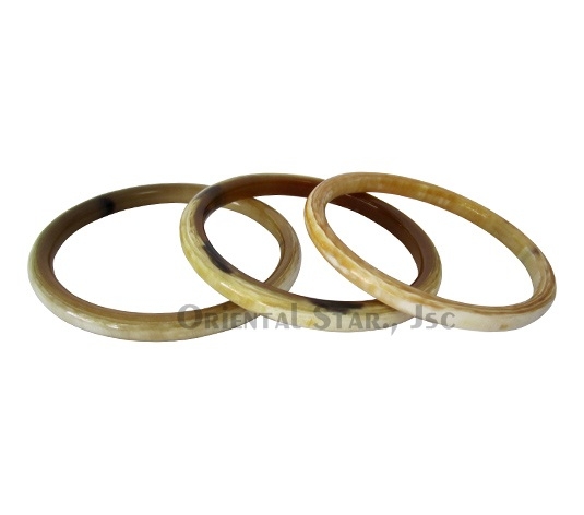 Natural horn bangle bracelet