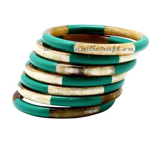 Horn & lacquer bangle bracelet set