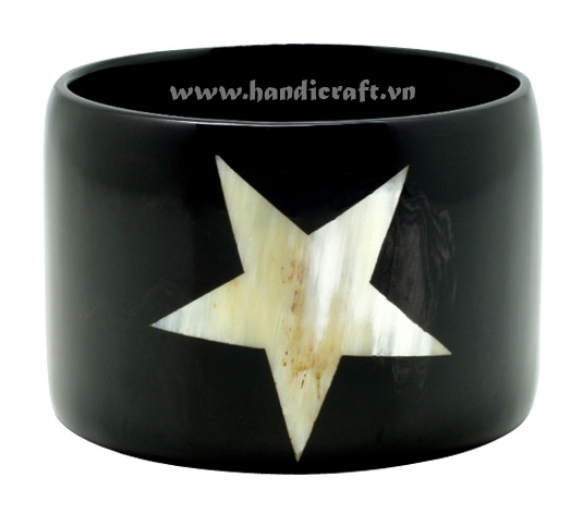 Horn bangle bracelet with star