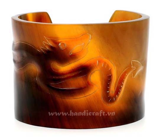 Dragon carved horn cuff bracelet