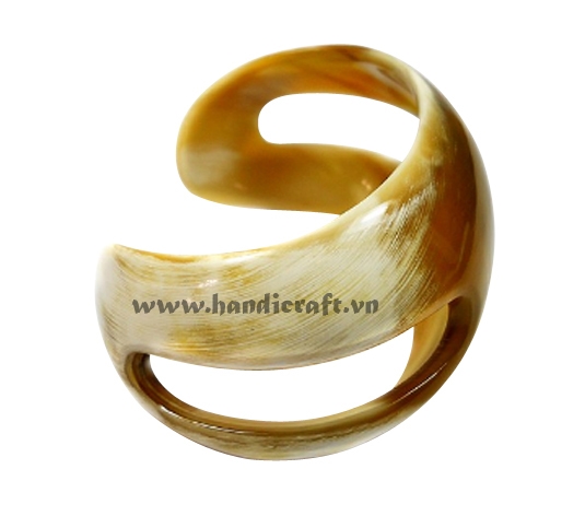 Horn cuff bracelet