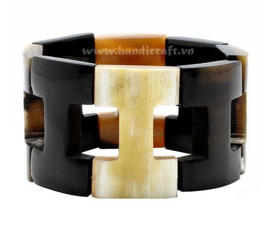 Dark & light horn bangle bracelet